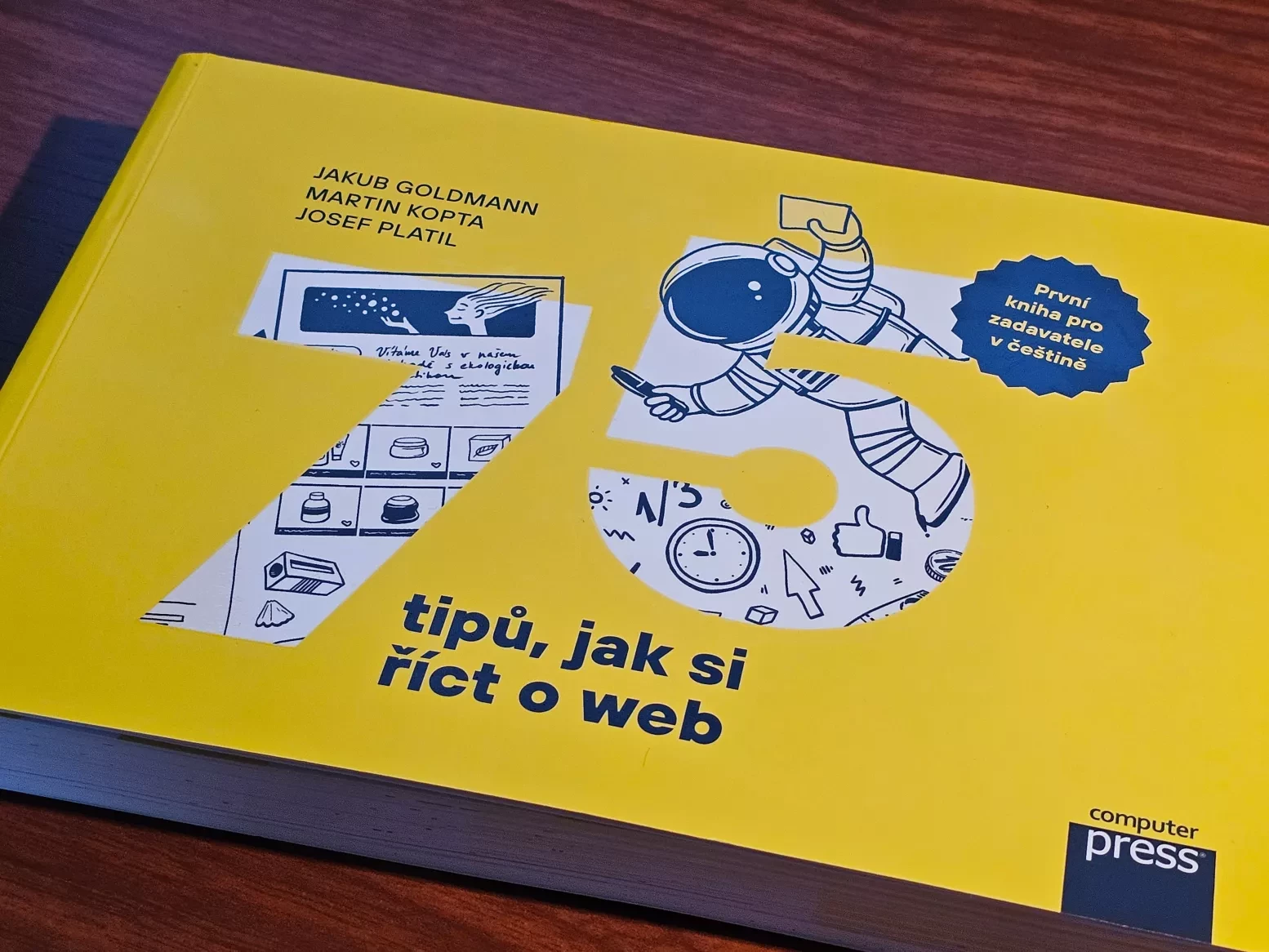 Kniha 75 tipů, jak si říct o web 