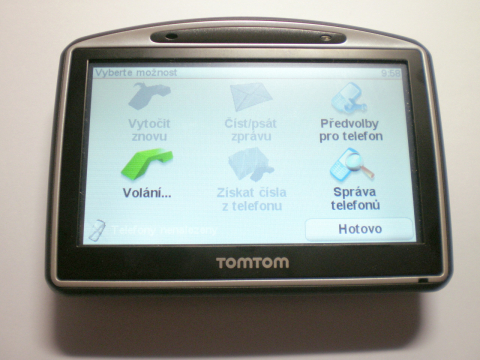 TomTom Go 630: GPS navigace pod stromeček