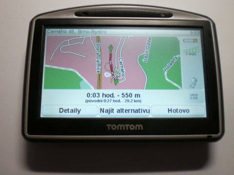 TomTom Go 630: GPS navigace pod stromeček