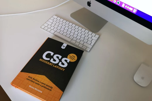 Recenze knihy CSS: moderní layout od Martina Michálka
