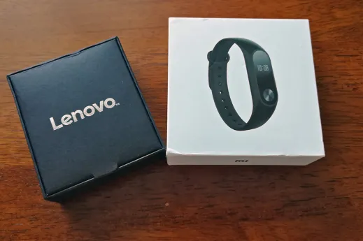 Test a recenze náramků: Lenovo Cardio Plus HX03W vs. Xiaomi Mi Band 2