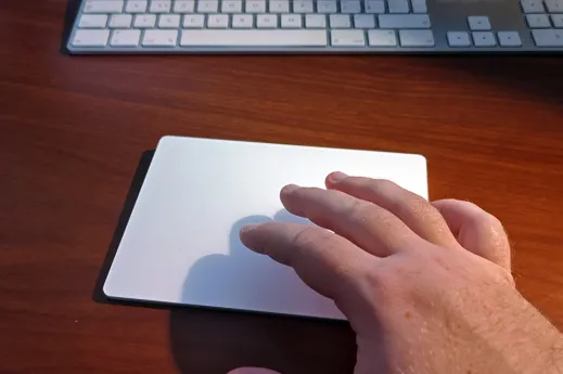 Recenze Apple Magic Trackpad 2. Nahradí beze zbytku myš?